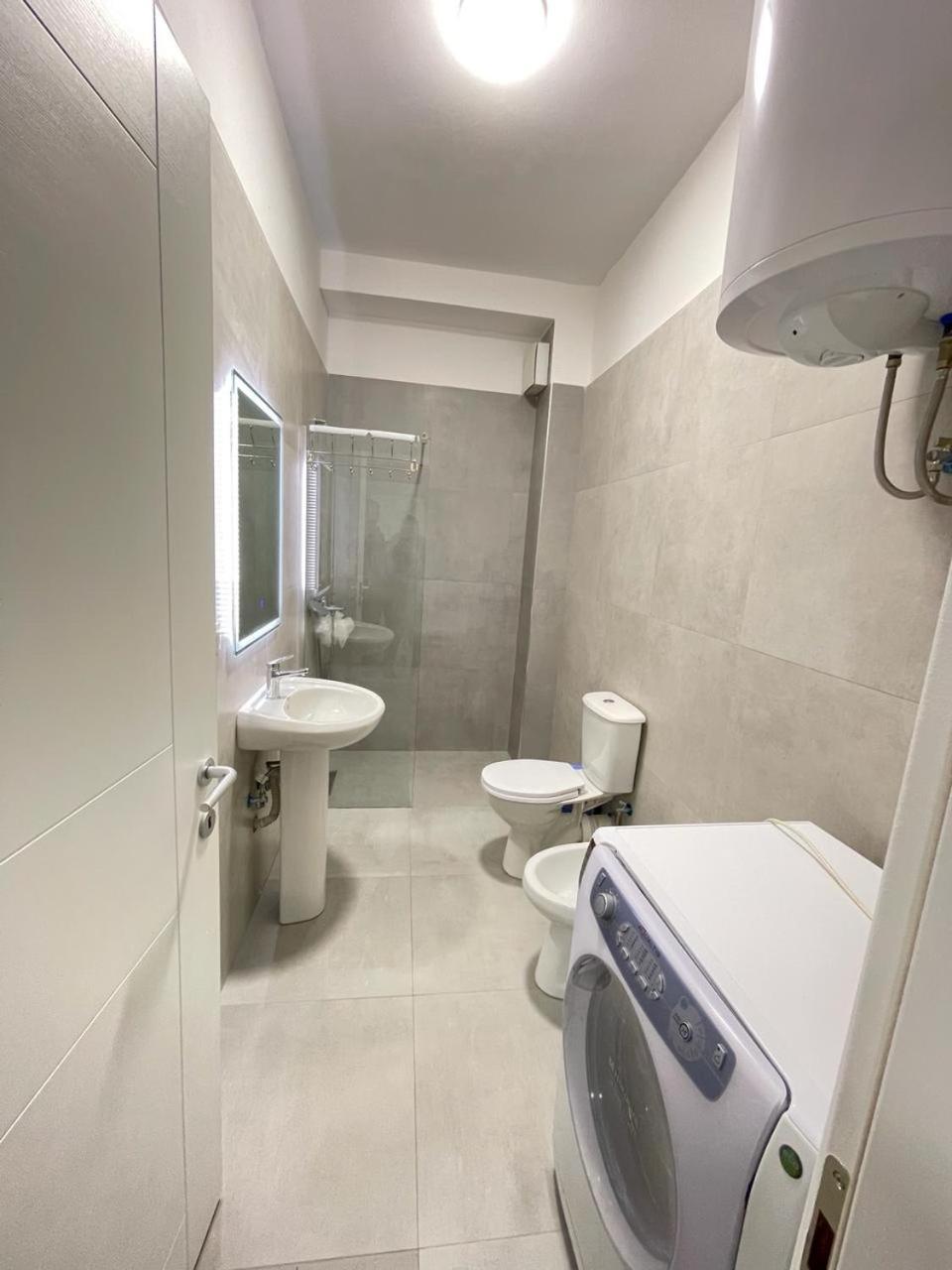 Tirana As Apartment 3 City Center Eksteriør bilde